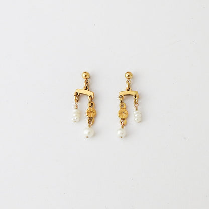 Pambula Earrings with Pearls