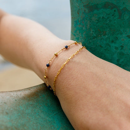 September birthstone bracelet with interchanging gold pebbles and gemstones